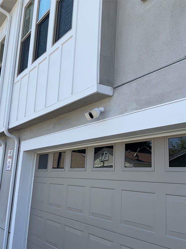 Arlo Floodlight Camera